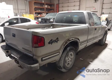 1999 Chevrolet S-10 Ls from USA, damaged, VIN 1GCDT19X8X8112393